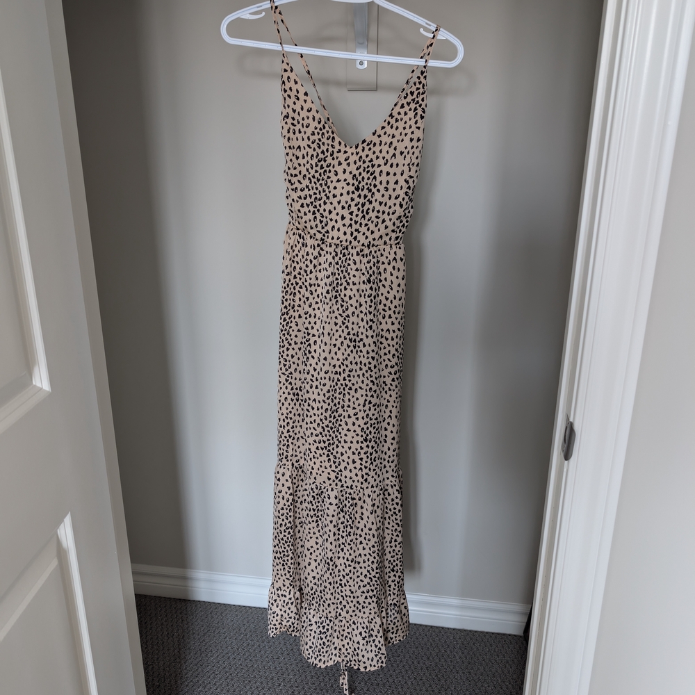 Elegant Polka Dot Maxi Dress